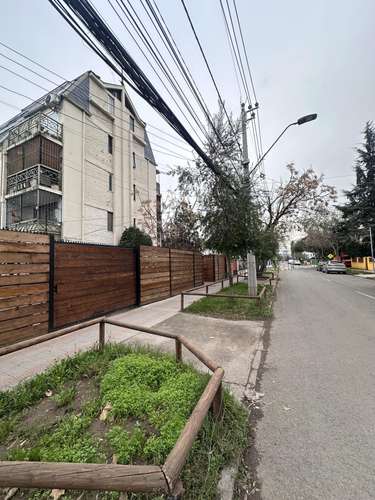 Pedro de Valdivia- Av. Zañartu / 3 dormitorios 2 baños estacionamiento