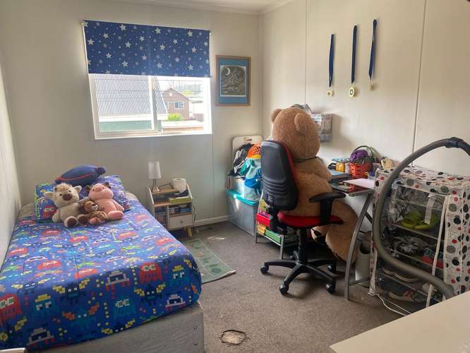 Venta de cómoda casa de tres dormitorios en Collico - Imagen 15