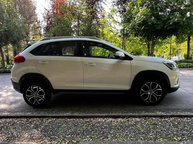 Chery Tiggo 2 GLS 1.5L AT CVT año 2022