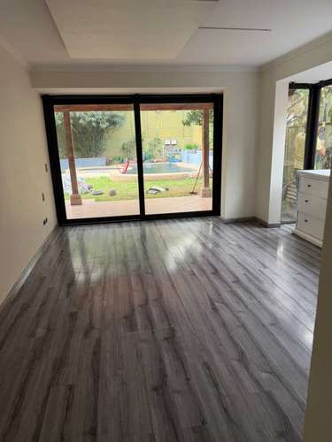 Espaciosa Casa con Excelente Conectividad (186934) - Imagen 8