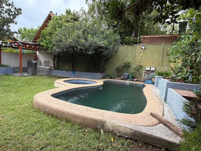Espaciosa Casa con Excelente Conectividad (186934) - Imagen 1