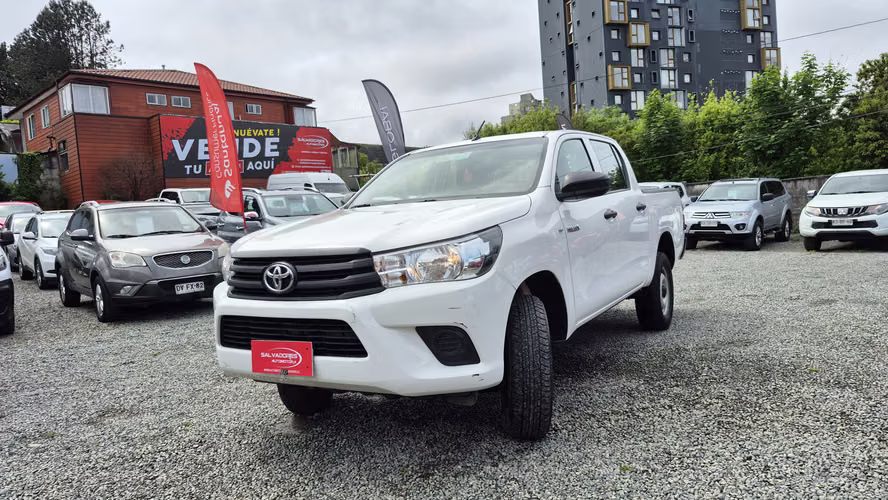 TOYOTA HILUX DX 2021