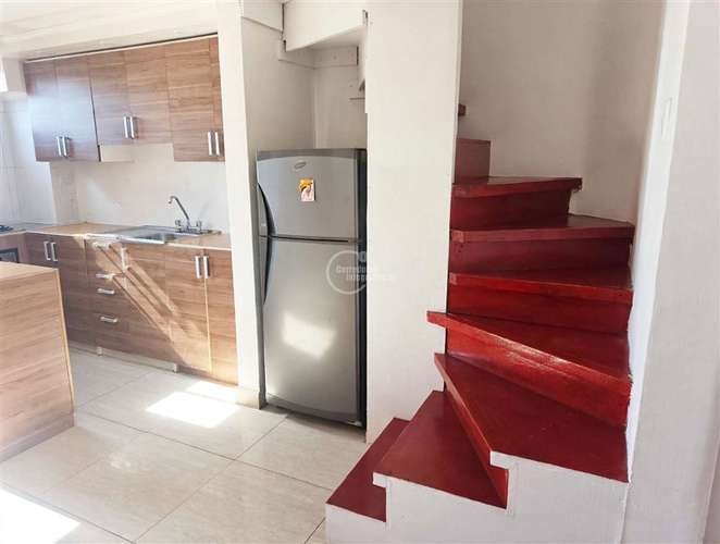 Duplex. 3 dorm. Piso 1 con patio, La Reina - Imagen 3