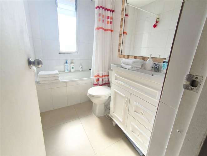 Duplex. 3 dorm. Piso 1 con patio, La Reina - Imagen 5