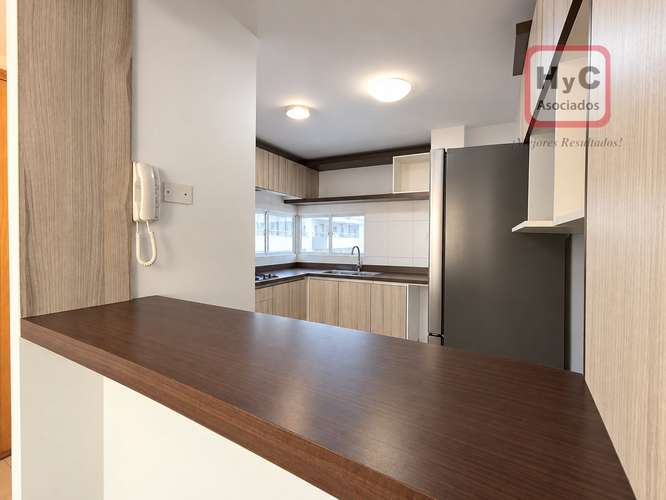 Amplio Departamento con excelente vista - Imagen 12