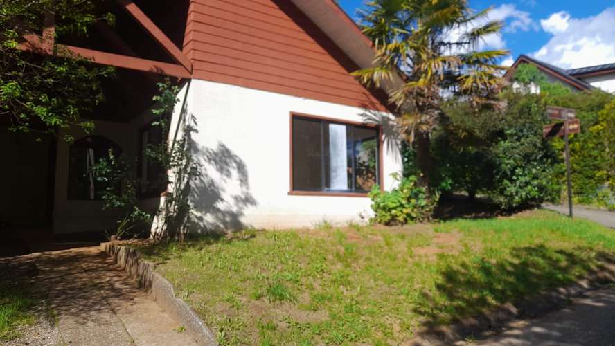 Arriendo Amplia Casa en sector Torobayo Cond. Los Notros