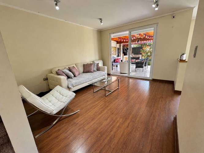 Casa de 4D+4B en Condominio cerrado (186901) - Imagen 2