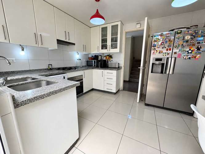 Casa de 4D+4B en Condominio cerrado (186901) - Imagen 5