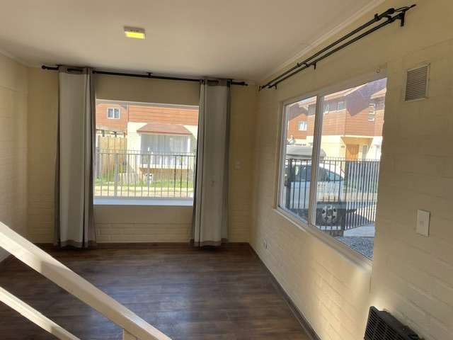 Vende casa aislada en condominio, exelente conecti - Imagen 3