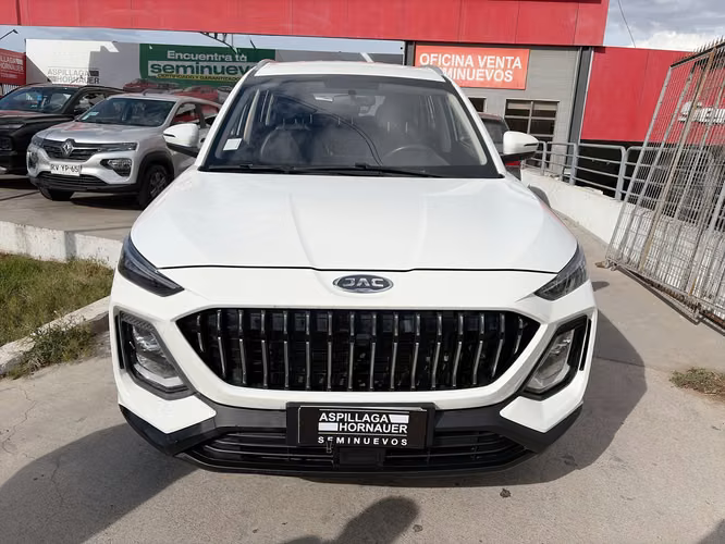 JAC JS8 LUXURY MT 3 CORRIDAS ASIENTOS