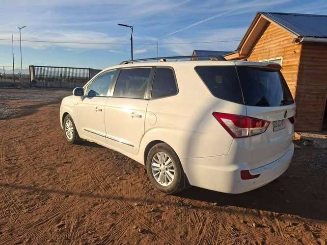 SSANGYONG STAVIC 2014