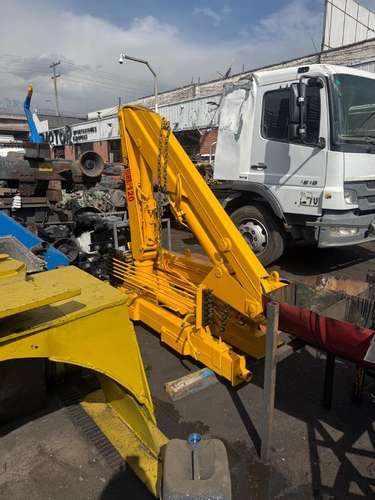Grúa pluma Hiab 120/2