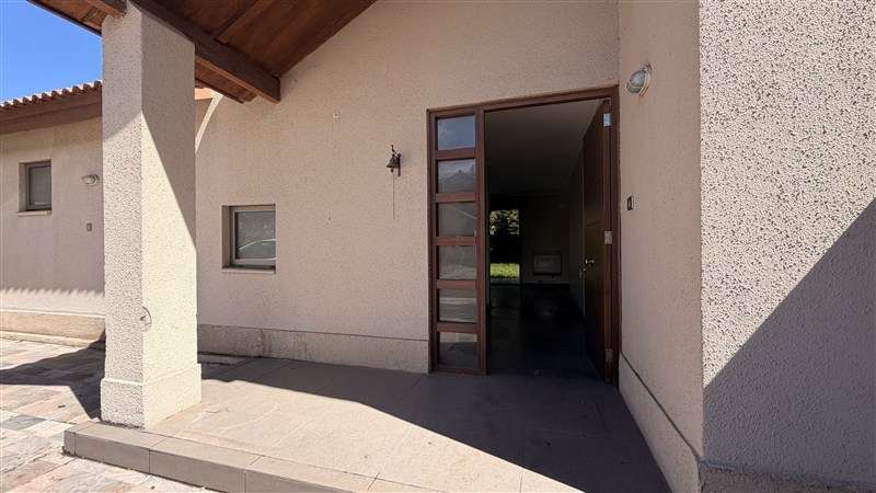 Casa en venta de 3 dormitorios , 700 mts en Colina - Imagen 2