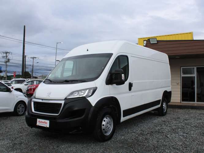 PEUGEOT Boxer 2.2 BLUEHDI 2020