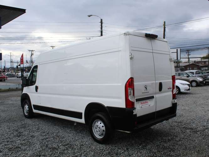 PEUGEOT Boxer 2.2 BLUEHDI 2020