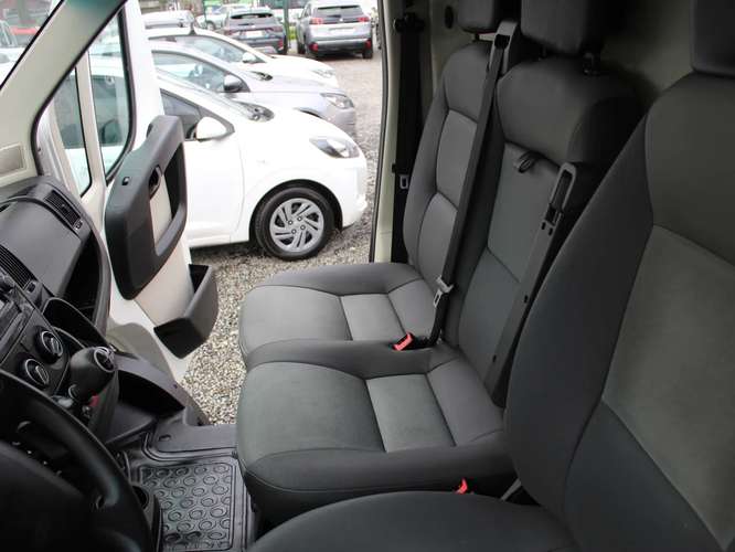 PEUGEOT Boxer 2.2 BLUEHDI 2020