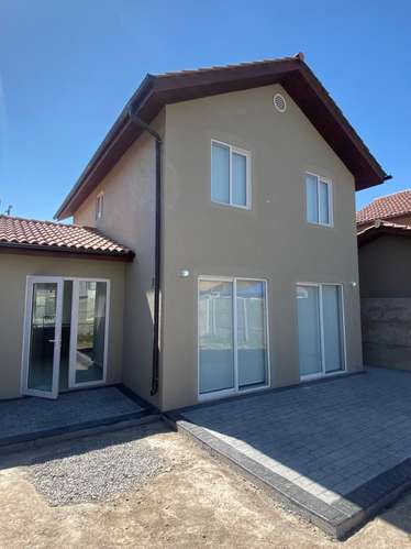 AMPLIA Y COMODA CASA - Imagen 3