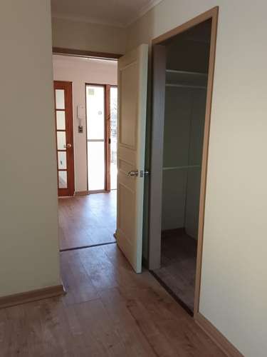 Amplia casa recién remodelada en Las Princesas