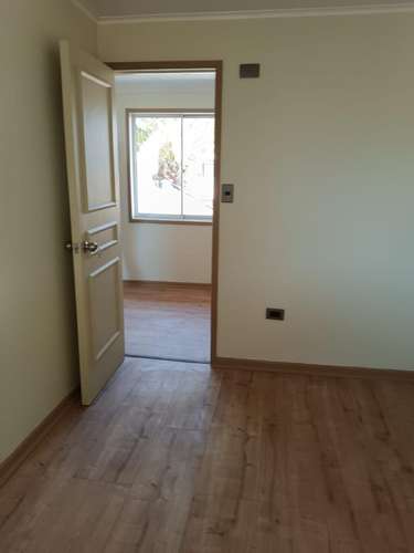 Amplia casa recién remodelada en Las Princesas