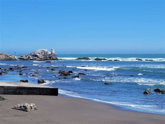 Sitio en venta en Navidad - Imagen 3