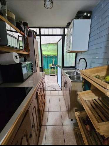 Casa Luminosa en Entorno Tranquilo y Seguro (187000) - Imagen 5
