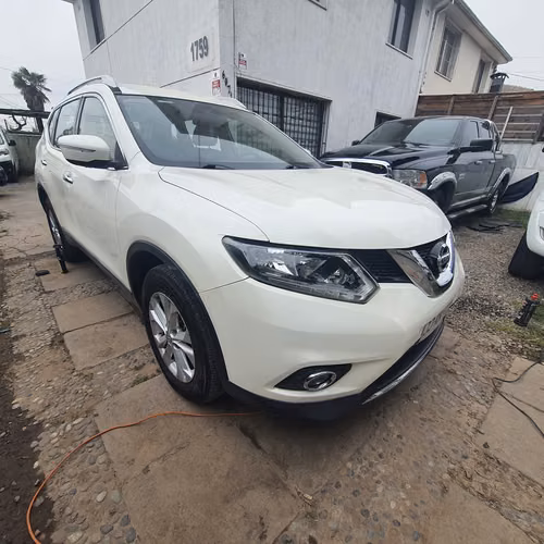 NISSAN XTRAIL SENSE 4X4 AUTOMATICA 2.5CC MANTENCIONES UNICA DUEÑA
