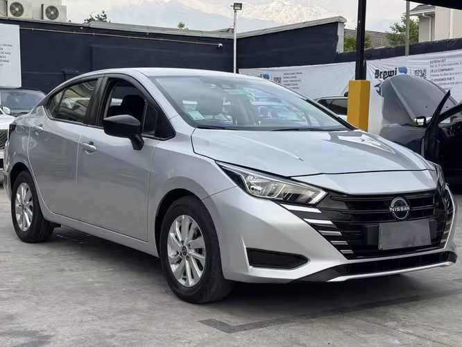 Nissan versa - Imagen 3