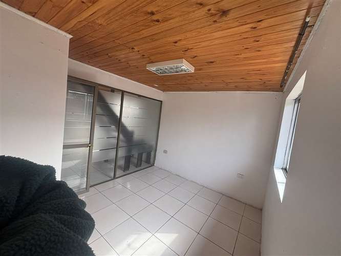 Casa en venta con Bodega Comercial interior en Linares - Imagen 10
