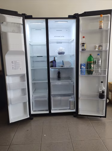 Refrigerador 628L syde by side RS60T5200B1