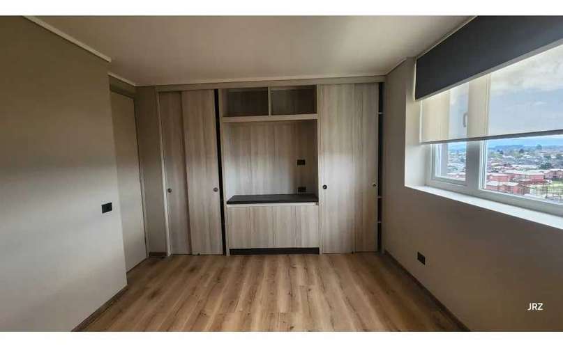 Depto en piso 9 con balcon y estacionamiento (187004) - Imagen 9