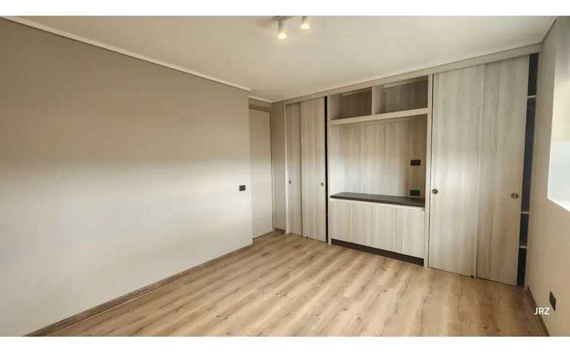 Depto en piso 9 con balcon y estacionamiento (187004) - Imagen 15