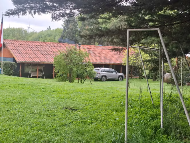 27.397 M2, CON CASA, GALPON, BODEGAS, QUINCHO, PISCINA A SOLO 12 KM. DE LOS ANGELES