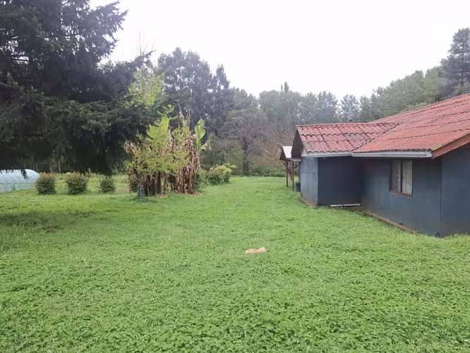 27.397 M2, CON CASA, GALPON, BODEGAS, QUINCHO, PISCINA A SOLO 12 KM. DE LOS ANGELES