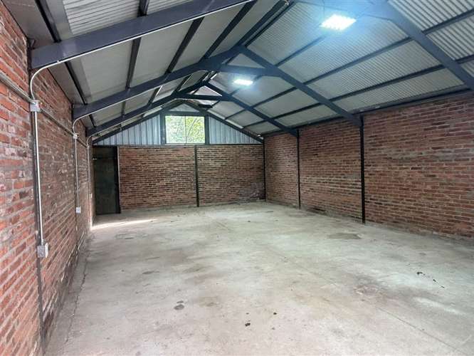 Bodega en venta en Linares