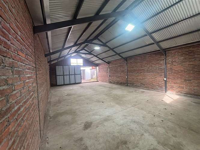 Bodega en venta en Linares
