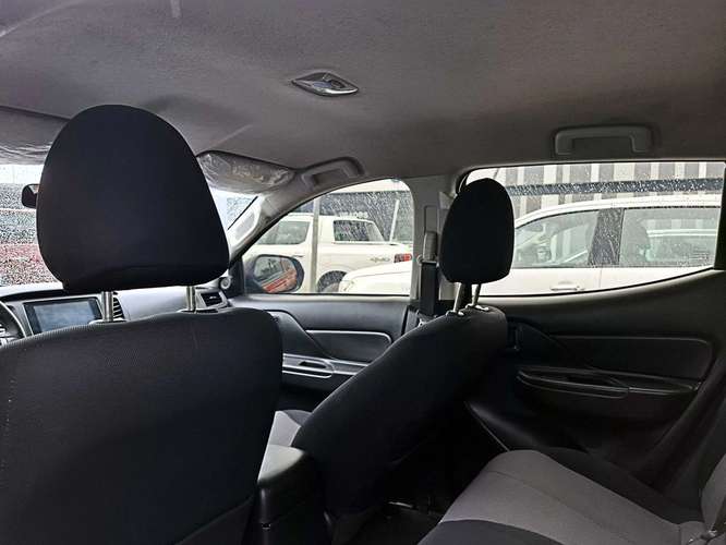 MITSUBISHI L200 2022 - Imagen 14