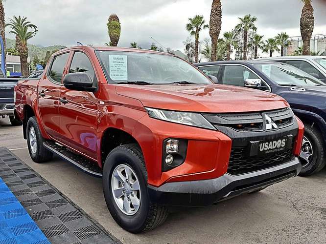 MITSUBISHI L200 2022 - Imagen 3
