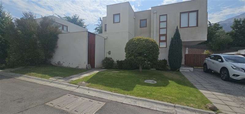 Casa en venta de 3 dorm. en La Reina - Imagen 3