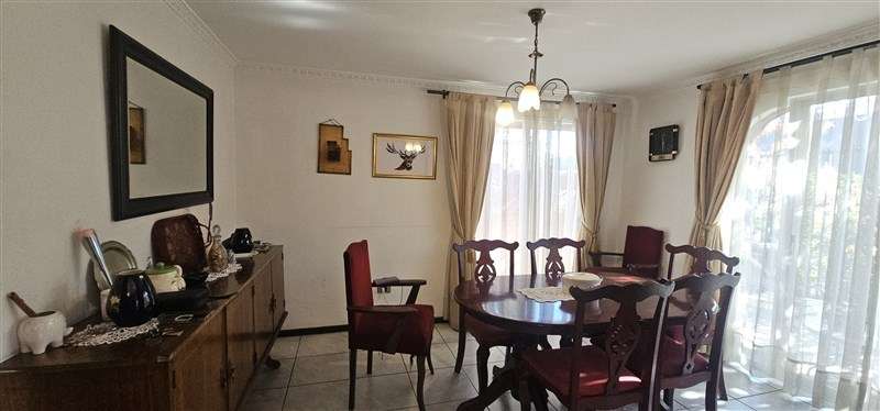 Casa en venta de 5 dorm. en La Reina - Imagen 4