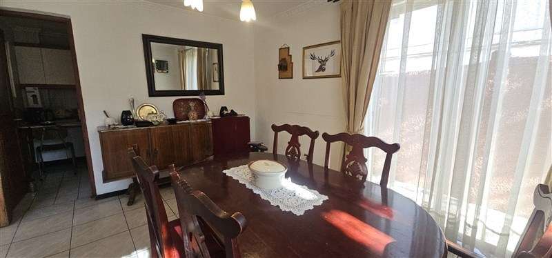 Casa en venta de 5 dorm. en La Reina - Imagen 7