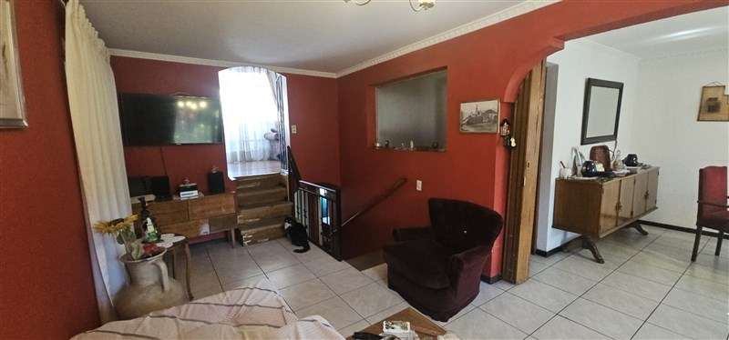 Casa en venta de 5 dorm. en La Reina - Imagen 6