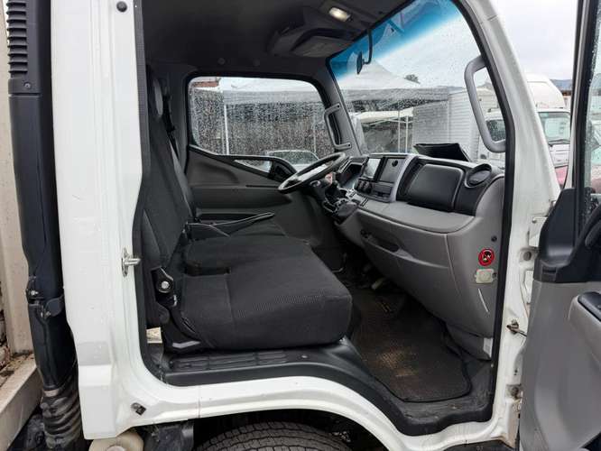 MITSUBISHI CANTER FUSO CANTER 513 2021