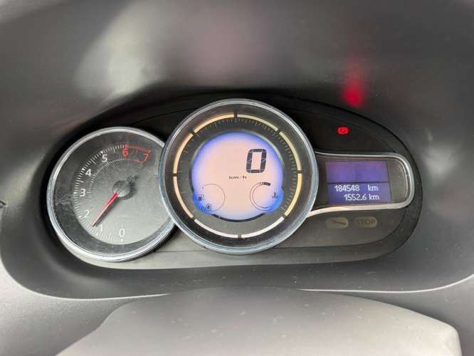 RENAULT MEGANE III 2.0 MT6 2013