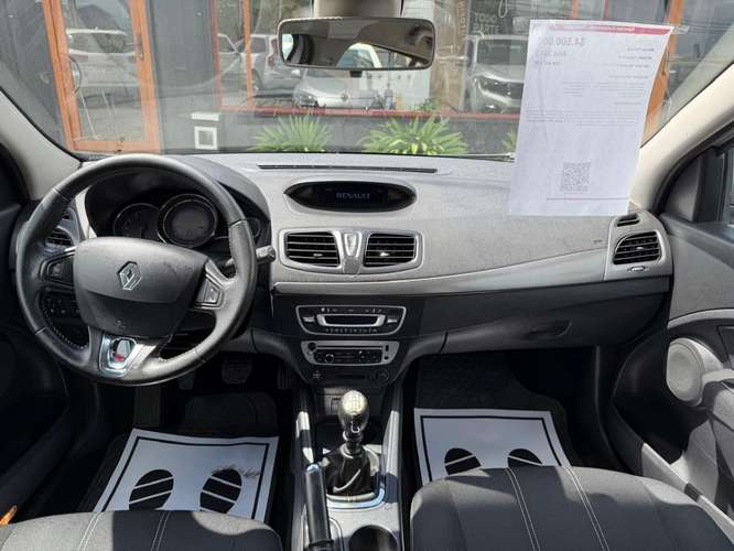 RENAULT MEGANE III 2.0 MT6 2013
