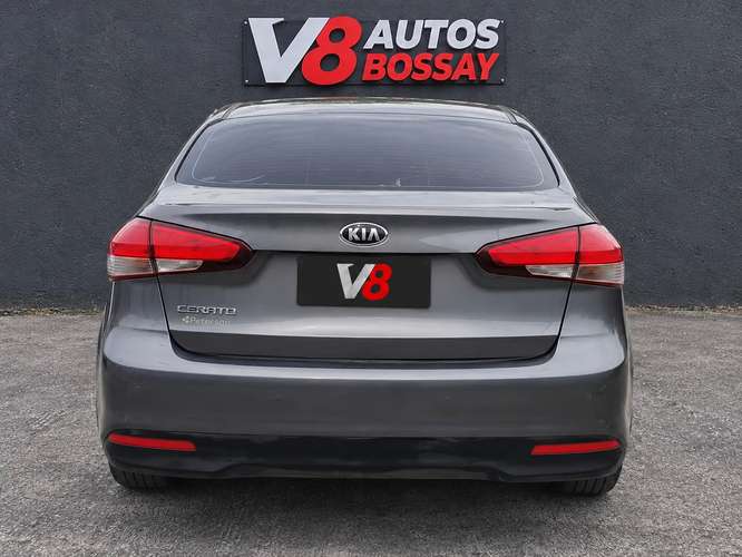 KIA CERATO EX 2017 - Imagen 5