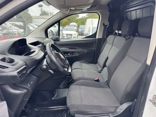 PEUGEOT PARTNER 2021 - Imagen 8