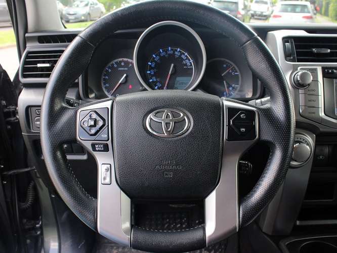 TOYOTA 4 RUNNER 4.0 SR5 4X4 AT 2019 - Imagen 10