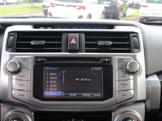 TOYOTA 4 RUNNER 4.0 SR5 4X4 AT 2019 - Imagen 13