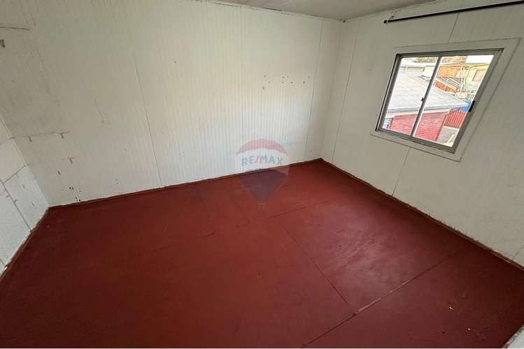 Arriendo casa trasera