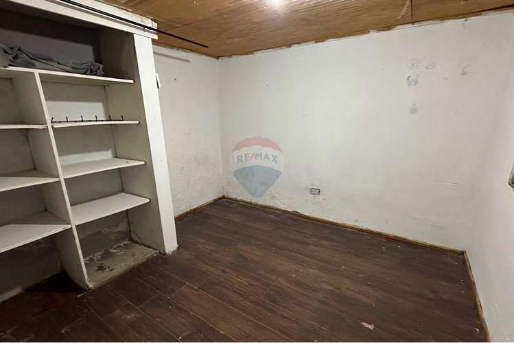 Arriendo casa trasera